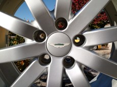 Aston Martin DB9 Road Wheel