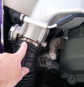 throttle-body-air-intake-pipe-clamp-on-an-aston-martin-db9